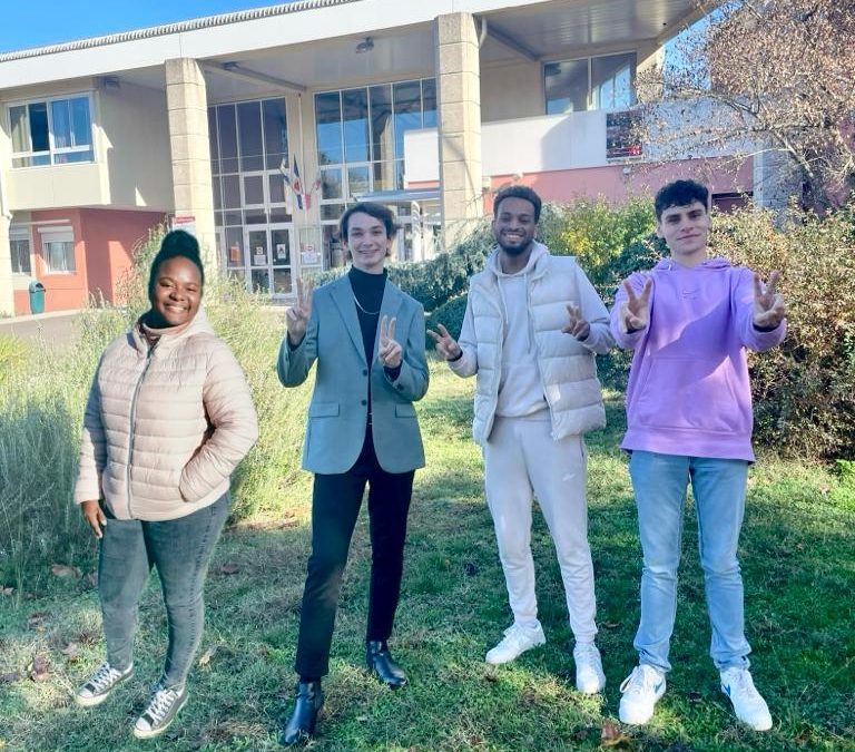 Formidable expérience au Business Game pour les BTS CG et DCG à Jonzac!